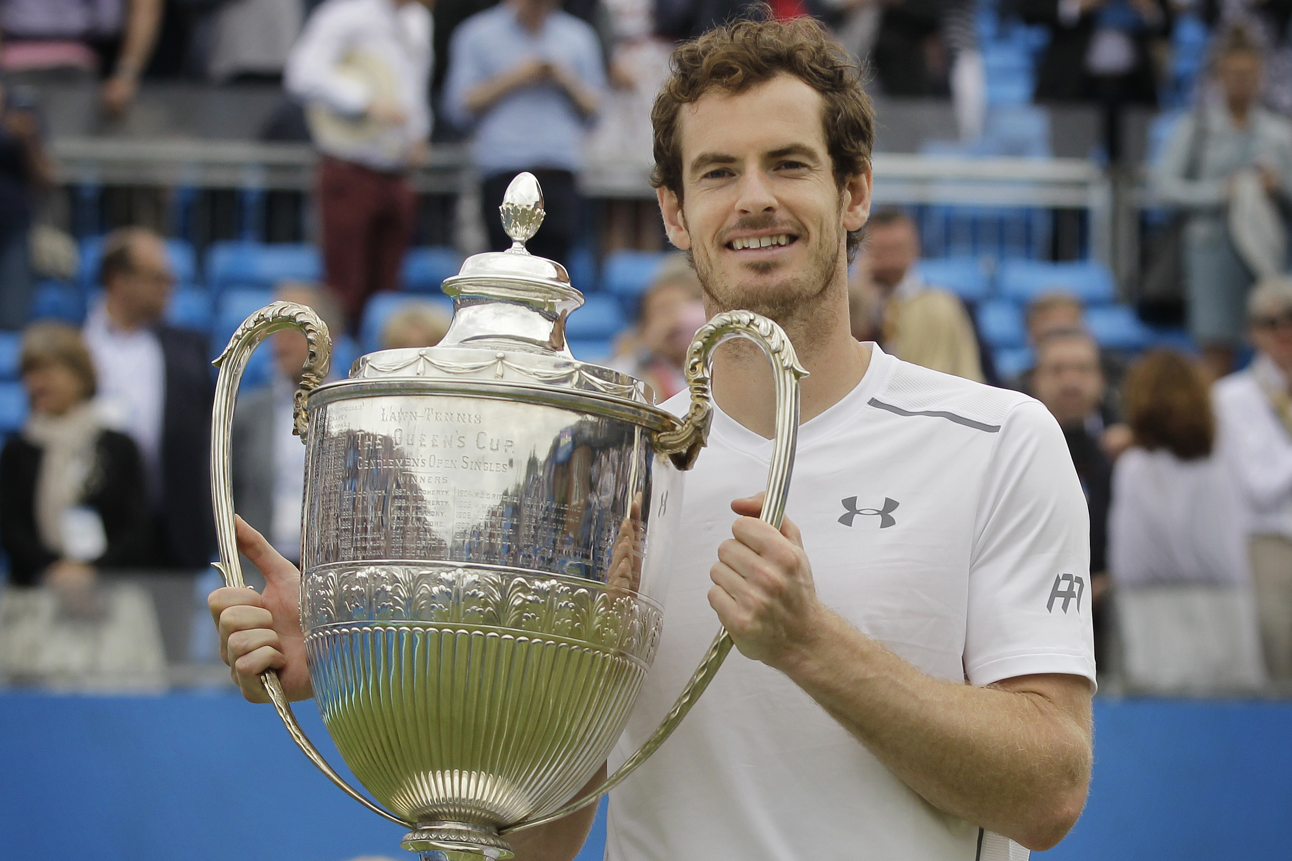 به‌ وێنه‌...ئاندی مارای بووه‌ پاڵه‌وانی تێنسی له‌نده‌ن